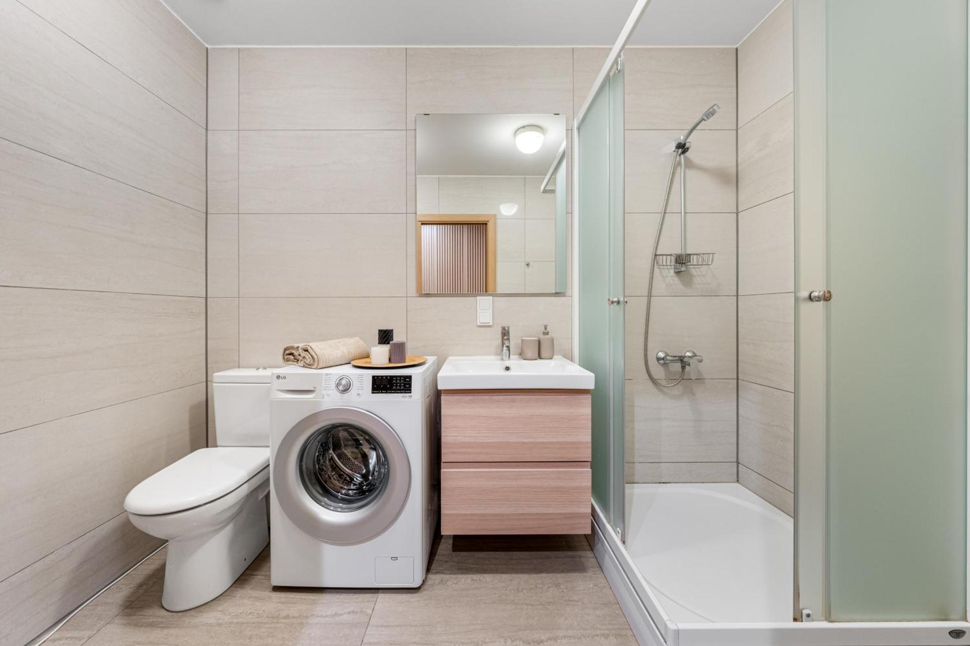 Cozy 55m2 Zverynas Retreat With Vilnius